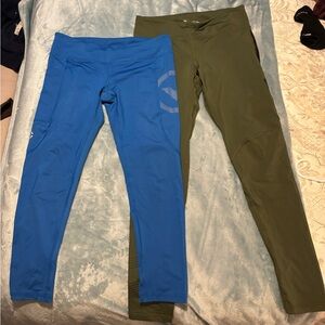 Blue and Green Virus Intl Compression Mid-Rise Cropped Leggings